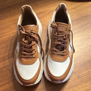 BOC Women's Tan and White Sneakers